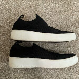 steve madden slip on shoes